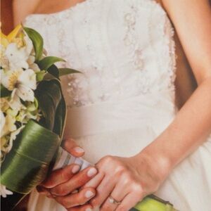 XS A-line strapless short teacup wedding dress